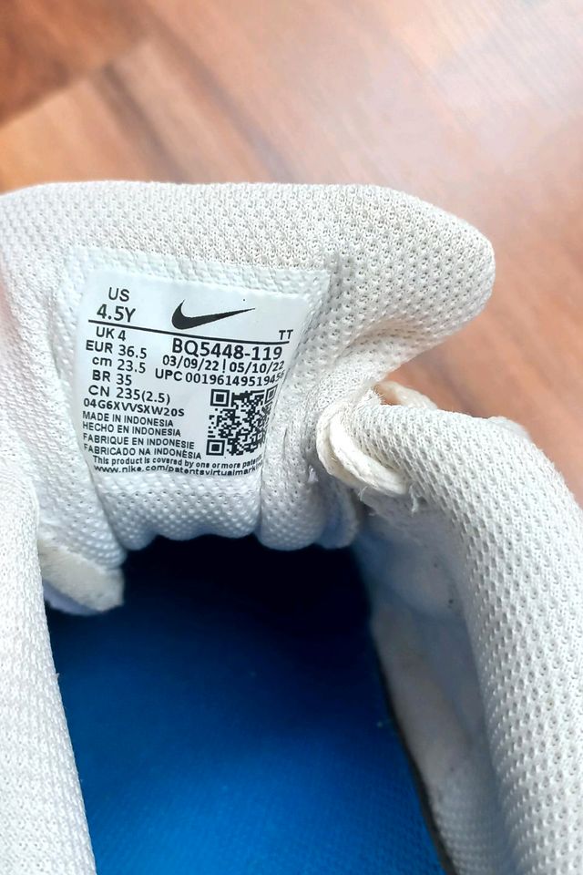 Nike Schuhe Gr. 36,5 in Koblenz