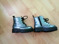 Gefütterte Winterstiefel Gr. 25 h&m grau Silber Mädchen Baden-Württemberg - Reutlingen Vorschau