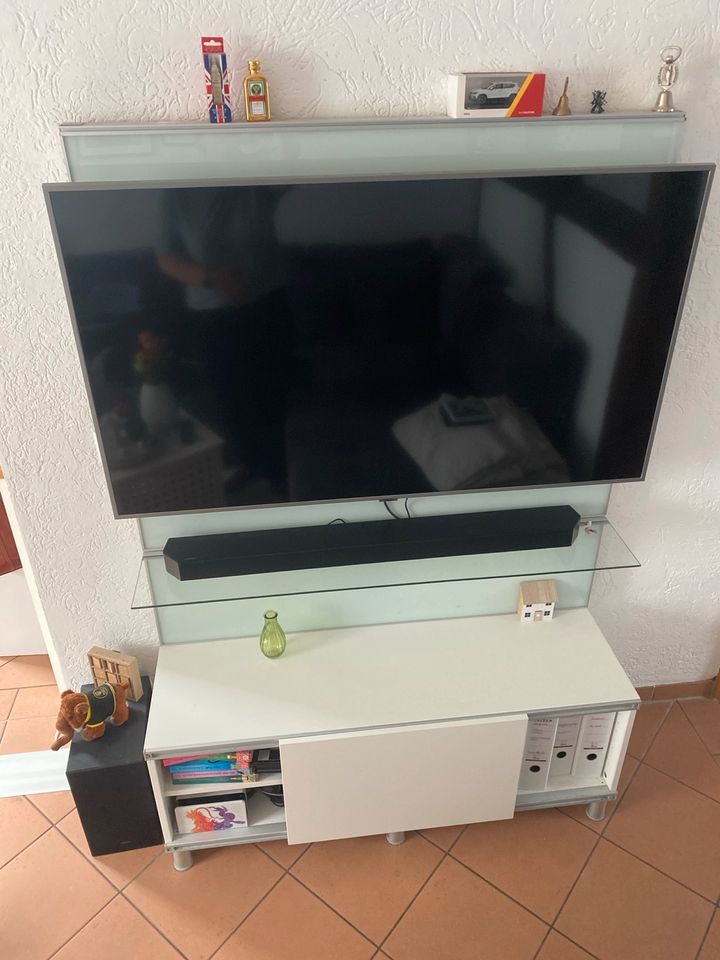 Ikea TV Board mit Unterschrank in Hanau