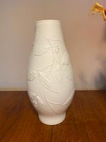 AK Kaiser Porzellan Vase Blumen rar Biscuit floral Altona - Hamburg Ottensen Vorschau