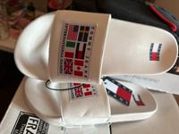 Tommy Hilfiger Slides Leipzig - Connewitz Vorschau