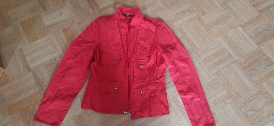 Gr. 36 Sommerjacke Verse rot, Jacke in Freiburg im Breisgau