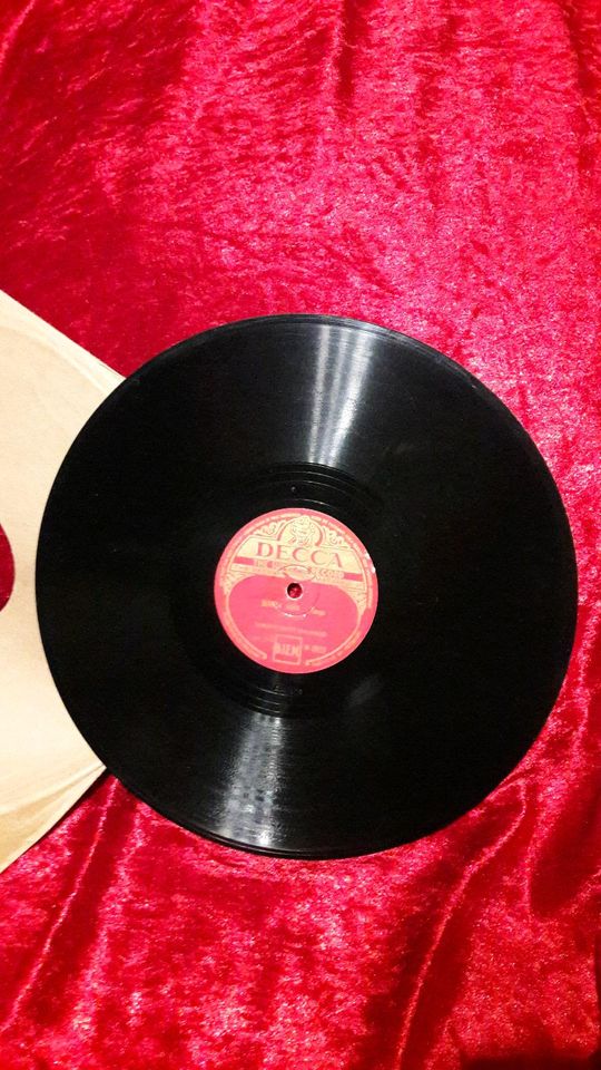 VINYL SEHR ALTES 78 rpm TANGO SCHALLPLATTEN in Essen - Bergerhausen | eBay  Kleinanzeigen ist jetzt Kleinanzeigen