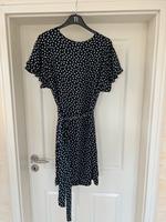 Süßes H&M Kleid Gr. 40 Niedersachsen - Bockhorst Hümmling Vorschau