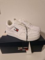 Tommy Hilfiger Sneaker / gr. 40 (Neu) Bayern - Hof (Saale) Vorschau