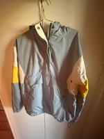 Windbreaker von Bershka Bayern - Moosach (Landkreis Ebersberg) Vorschau
