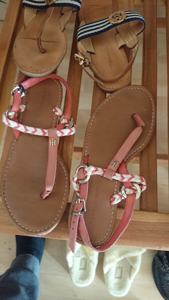 Tommy Hilfiger Damen Sandalen in Velbert