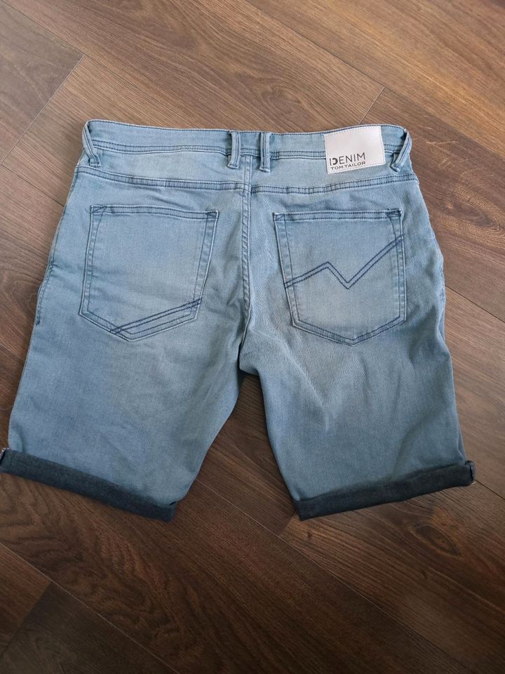 TOM TAILOR Shorts Jeans Gr. L NEU ohne Etikett in Frankfurt am Main