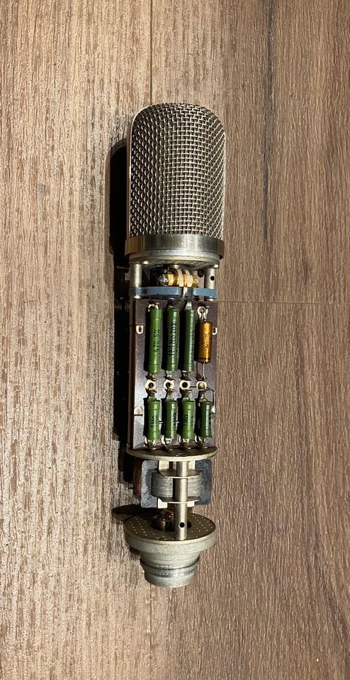 Neumann UM57 Mikrofon Set, reskinned by Thiersch in Düsseldorf