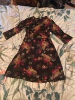 Edc Kleid Gr S schwarz Blumen knielang Nordrhein-Westfalen - Goch Vorschau