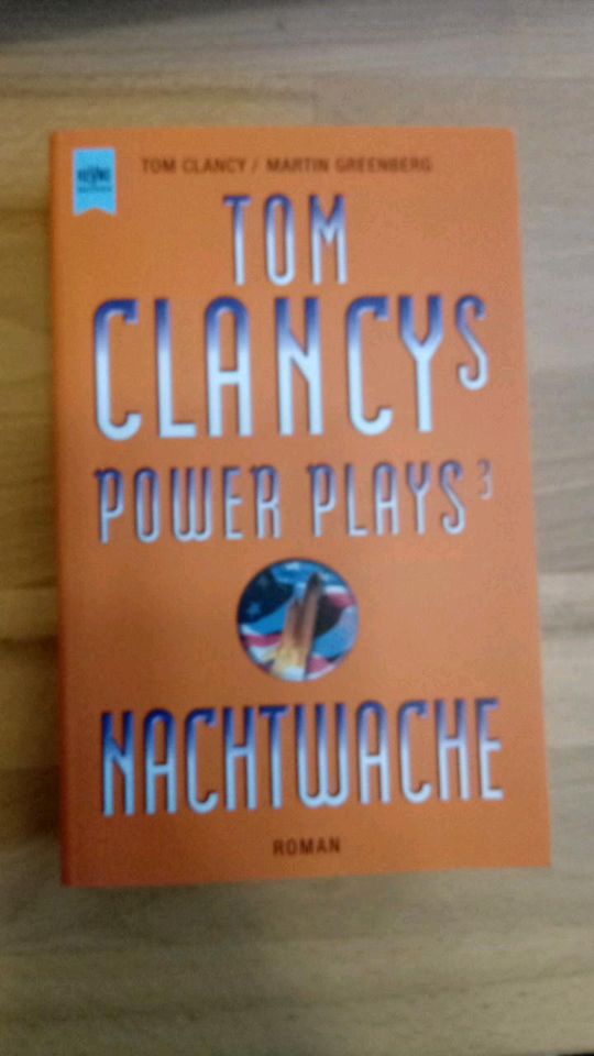 Roman Thriller Tom Clancy Douglas Preston in Hohn