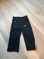 Adidas Sporthose 3/4 lang Stretch Gr 116 Laufhose Gymnatikhose Hessen - Fulda Vorschau