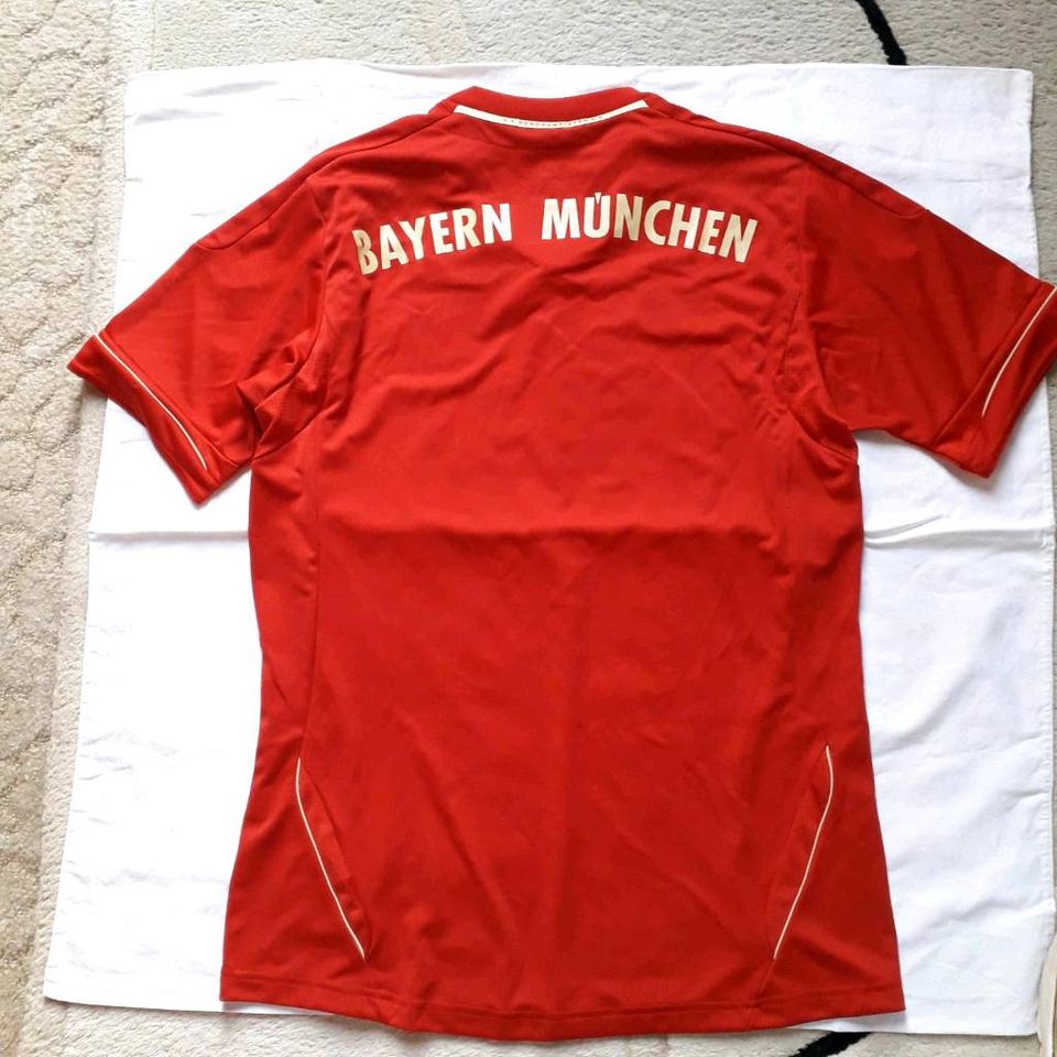 Adidas FC Bayern München Trikot Telekom, Gr.176 Mia san Mia in Marl