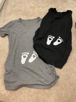 Umstandsmode T-Shirt bedruckt Füße Baby Loading Niedersachsen - Loxstedt Vorschau