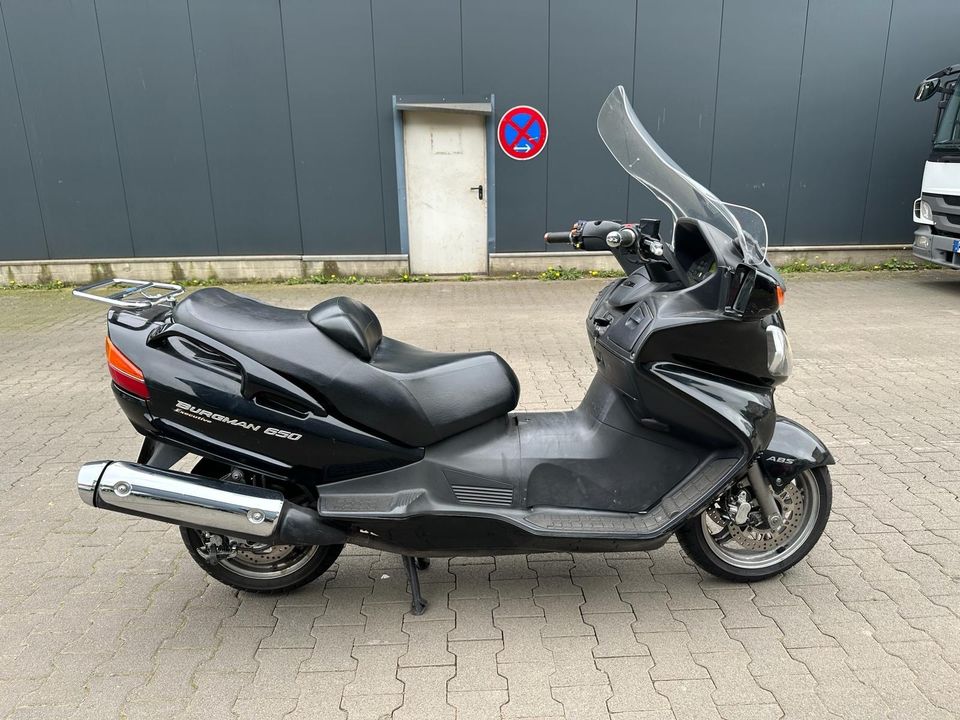 Suzuki AN 650 A Burgman mit ABS in Dinslaken