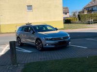 VW Passat B8 TDI Highlight Niedersachsen - Hameln Vorschau