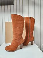 Wie Neu Timberland Stiefel Damen cognac Wildleder Absatz Gr. 38 Nordrhein-Westfalen - Schwerte Vorschau