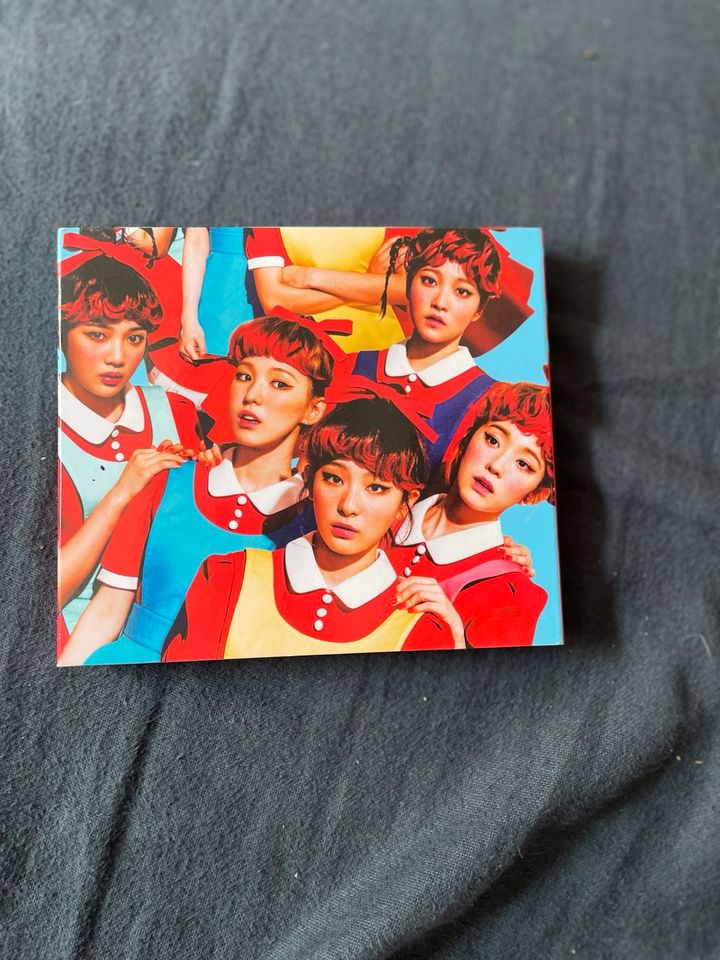 Red Velvet Red Album/ Mamamoo/ Twice/ Itzy in Frankfurt am Main