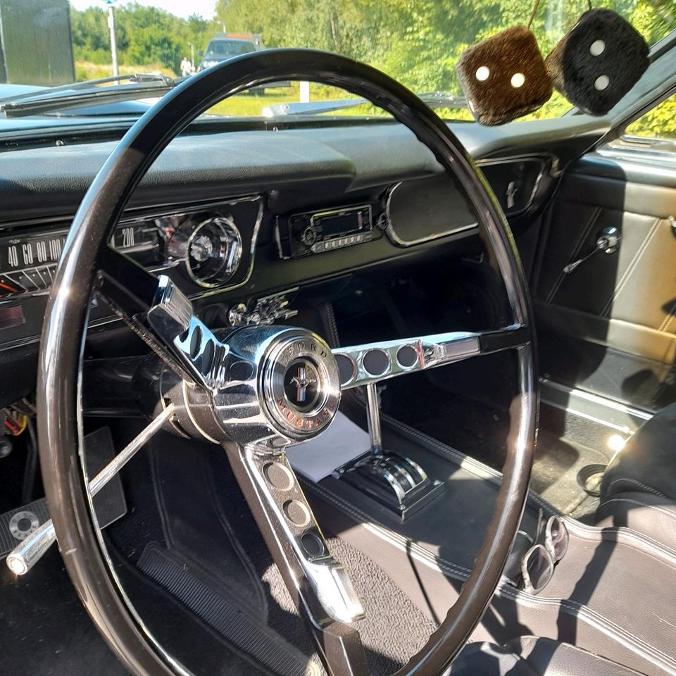 Oldtimer Ford Mustang in Soest