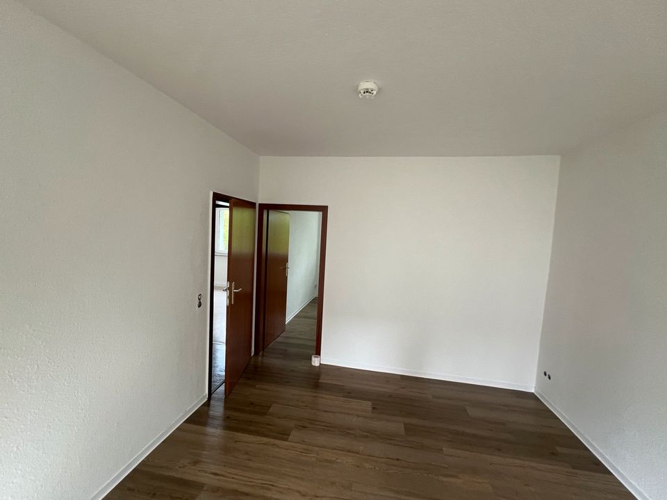 3 Raum Wohnung auch eine 2 Raum Wohnung vorhanden in Bad Schmiedeberg