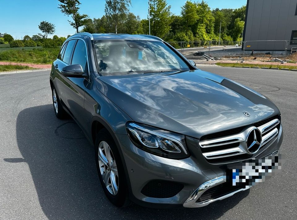 Mercedes Benz GLC 220D 4 Matic HU NEU!!!! in Trappenkamp