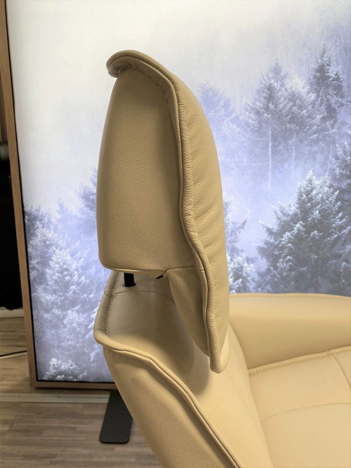 Stressless Admiral Sessel inkl. Hocker Leder Cream in Kaiserslautern