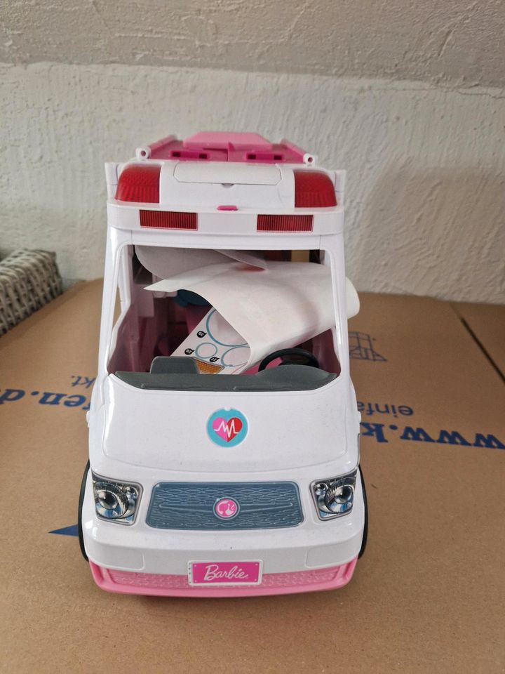 Barbie Krankenwagen in Hochspeyer