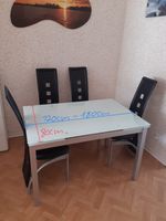 Glassesstisch und 4 Stühle zu verkaufen Schleswig-Holstein - Norderstedt Vorschau