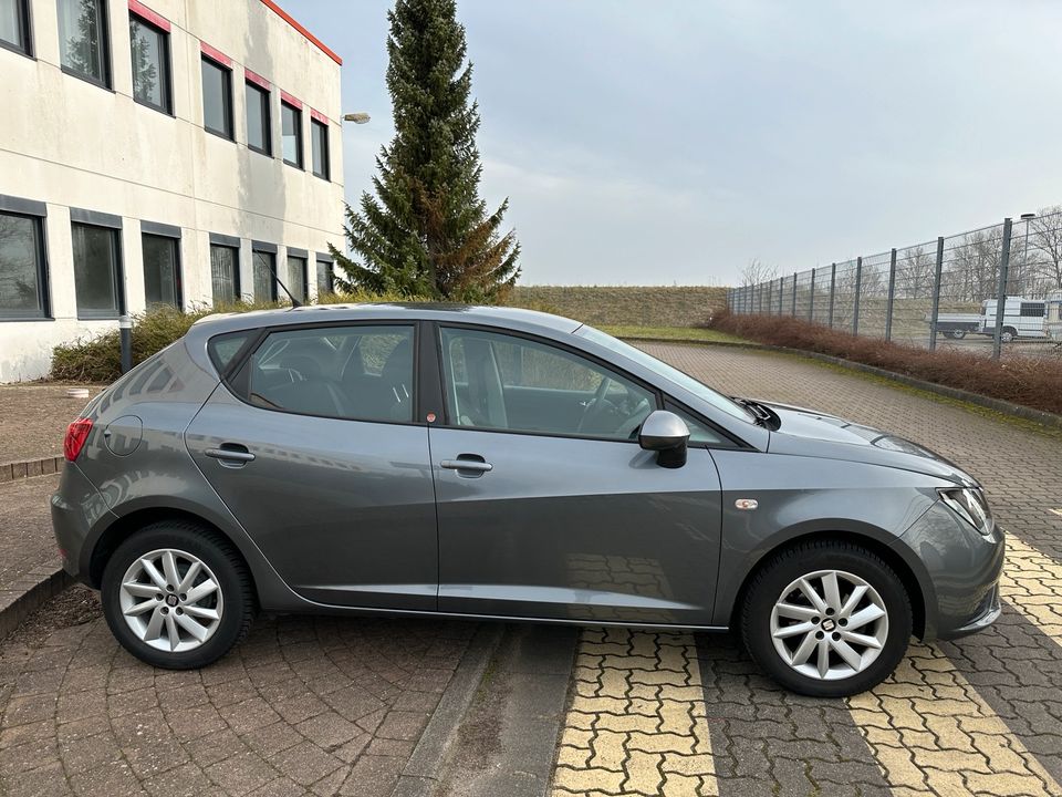 Seat Ibiza 1.0 MPI Reference Klima PDC ZV elFH TÜV-neu Scheckheft in Ziesendorf