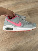 Nike Air Sneaker gr. 36,5 Niedersachsen - Dörverden Vorschau