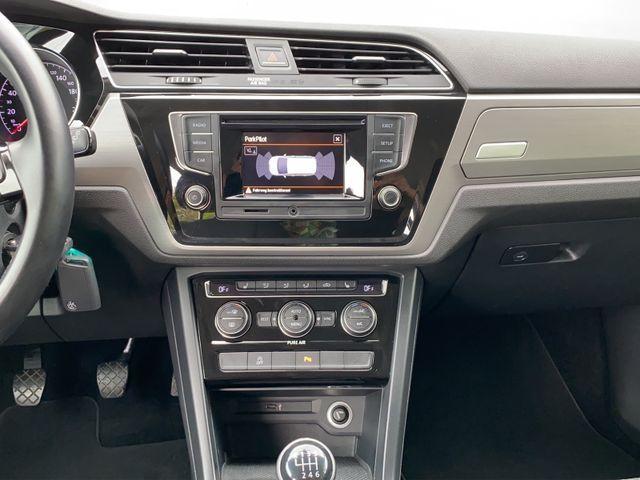 Volkswagen Touran Comfortline,Climatic,Winter-P,PDC,Tempom. in Wilkau-Haßlau