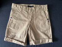 Neue Tommy Hilfiger Shorts in beige, Gr 128! Hamburg-Nord - Hamburg Uhlenhorst Vorschau