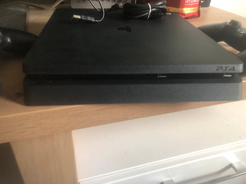 PlayStation 4 in Wolfhagen 