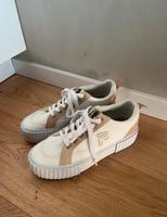 FILA Sneaker mit Plateau weiß beige Bayern - Landsberg (Lech) Vorschau