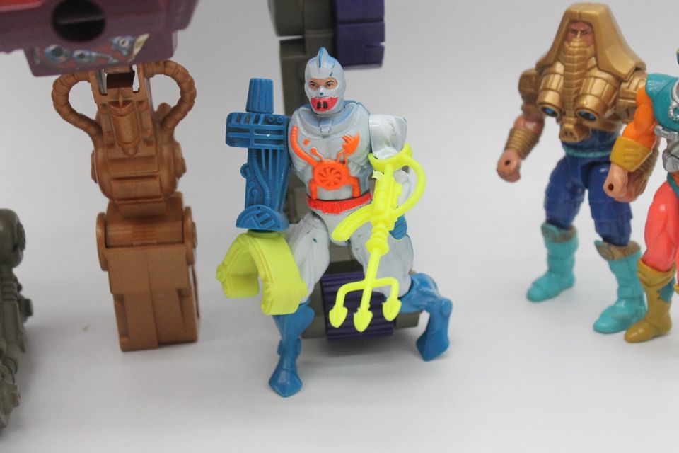 Shuttle Terrapod 6 Heman Masters of Universe New Adventures Figur in Brunnen