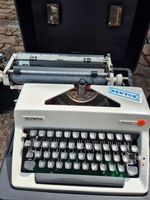 Antike Vintage 1970 'er OLYMPIA Monica SM8 Schreibmaschine Bayern - Coburg Vorschau