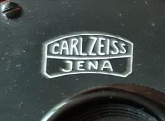 Fernglas Carl Zeiss Jena 10 x 50 multi-coated mit Ledertasche in Berlin