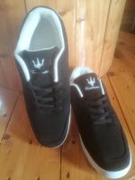 Sneaker Herren Gr. 45 Niedersachsen - Celle Vorschau