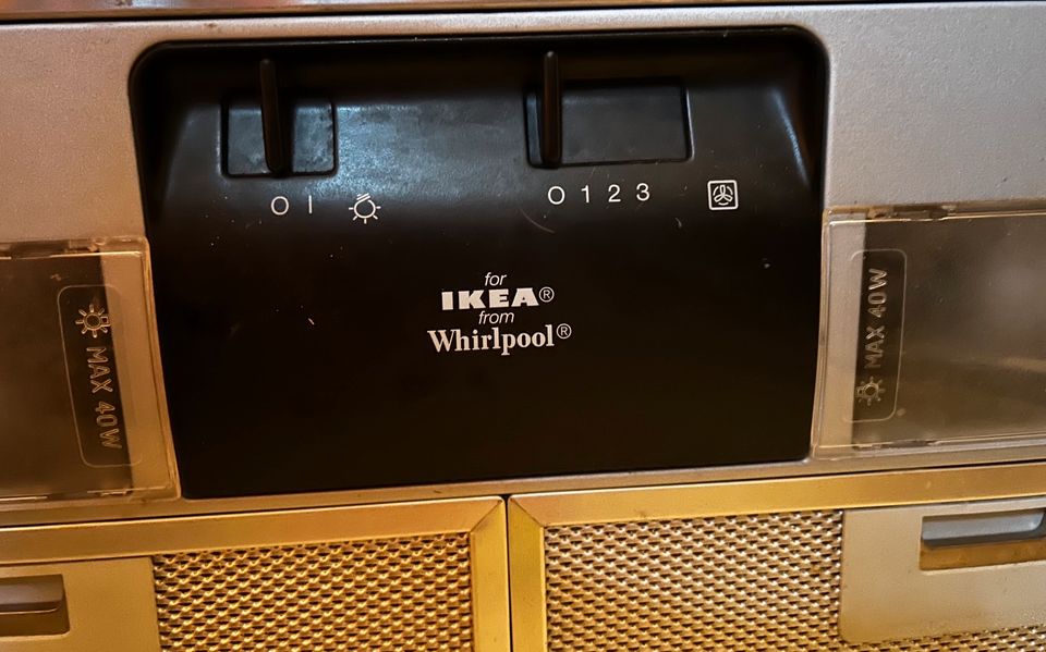 Ikea Whirlpool Dunstabzugshaube Edelstahl in Neustadt