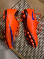 Fußballschuhe „ NIKE „ gr. 38 Nordrhein-Westfalen - Siegburg Vorschau