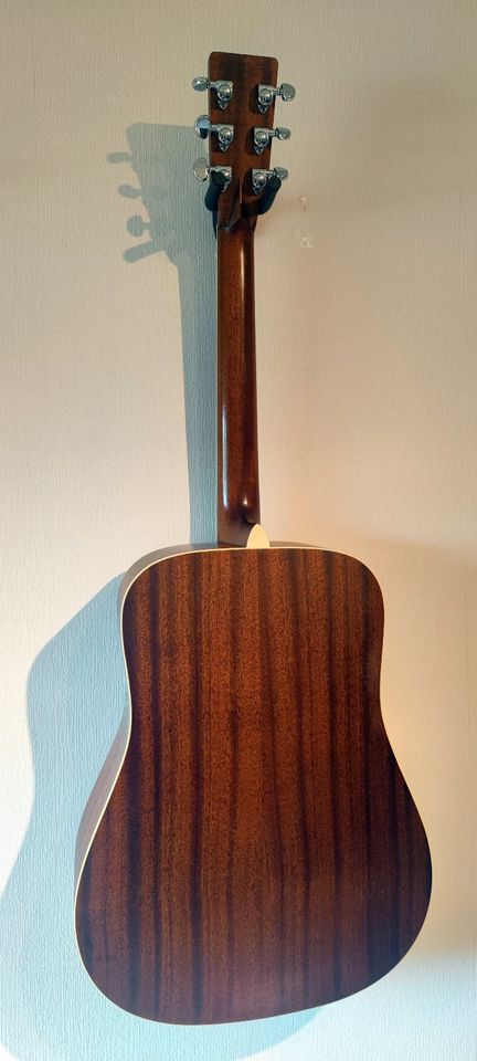 Tanglewood TW15NS-EB Akustikgitarre Vollmassiv mit Tonabnehmer in Schwanau