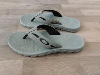 Oakley Flip Flops NEU Größe 42,5 Badelatschen Original Nordrhein-Westfalen - Krefeld Vorschau