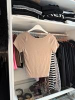 Stradivarius Basic T-Shirt mit Rückenausschnitt XS Saarland - Dillingen (Saar) Vorschau