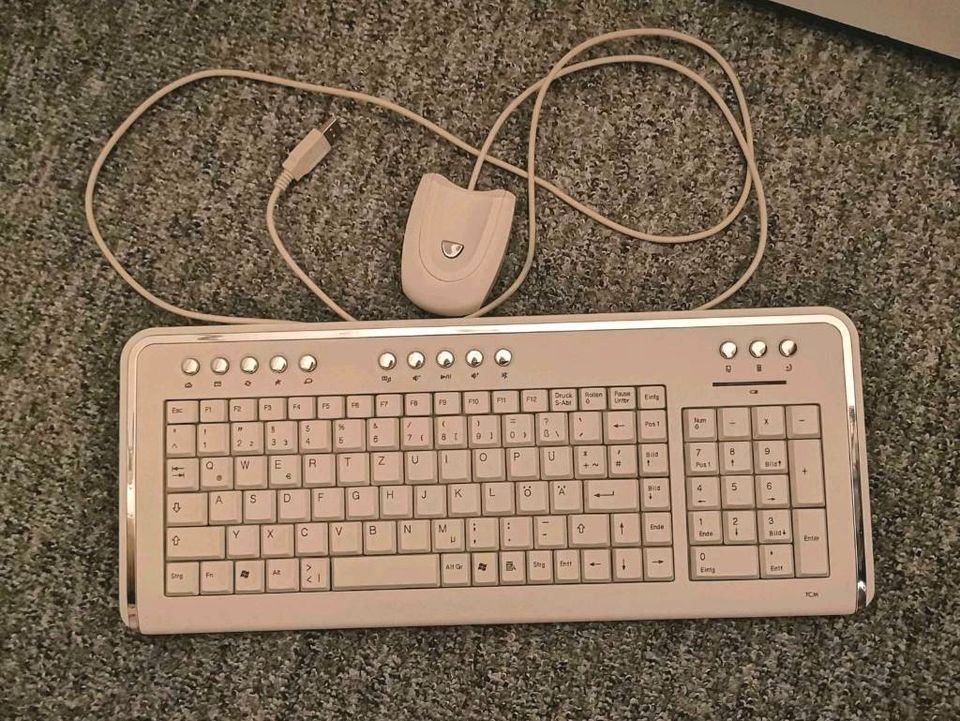 PC Laptop Tastatur mit USB Funk Weiß in Berlin