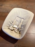 Stokke Tripp Trapp Newborn Aufsatz beige / grau Hessen - Neuberg Vorschau