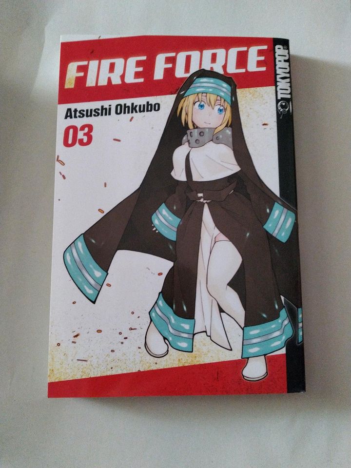 Fire Force Manga Band 1-8 in Schwerin