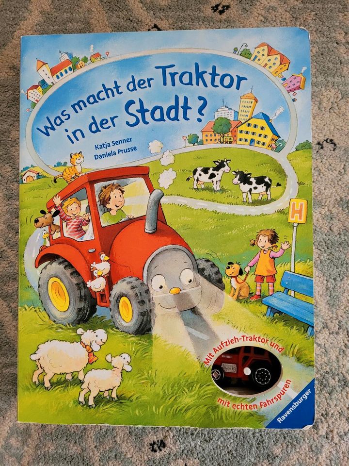 Spielbuch, Was macht der Traktor in der Stadt in Osnabrück