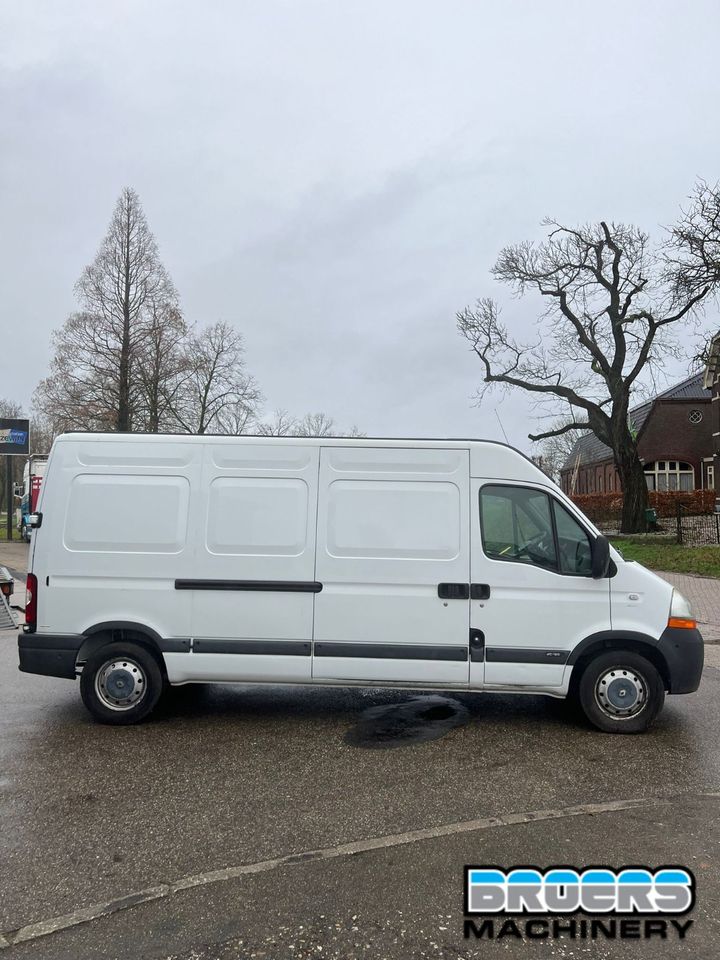 Renault Master DCI 120 in Emmerich am Rhein