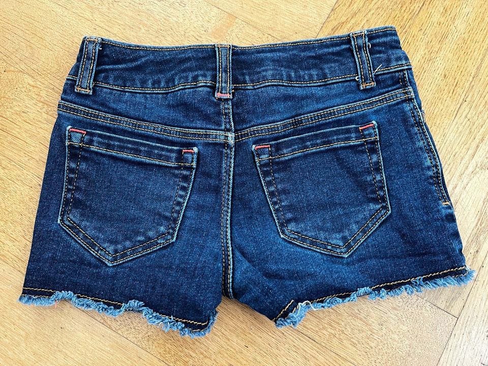 Jeans Shorts TU BODEN 7-For-All-Mankind 104-128 in Frankfurt am Main