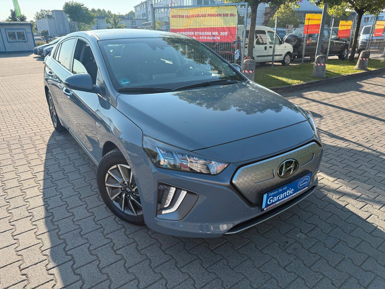 Abbildung des Autos Hyundai IONIQ Ioniq EV P…